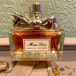 Miss Dior absolutely blooming